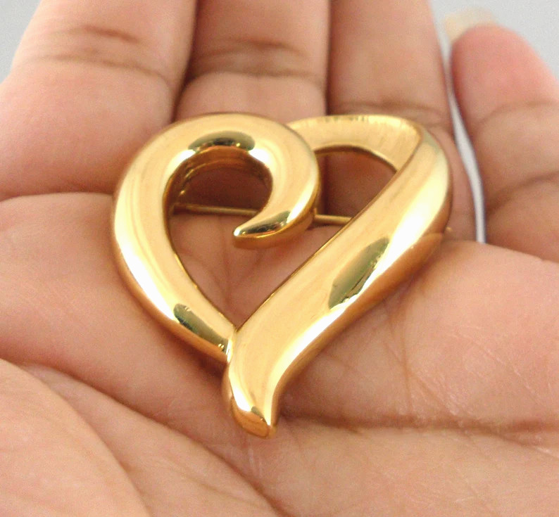 Napier Signed Heart Brooch Gold Tone Valentines Day Jewelry Gift For Her EUC