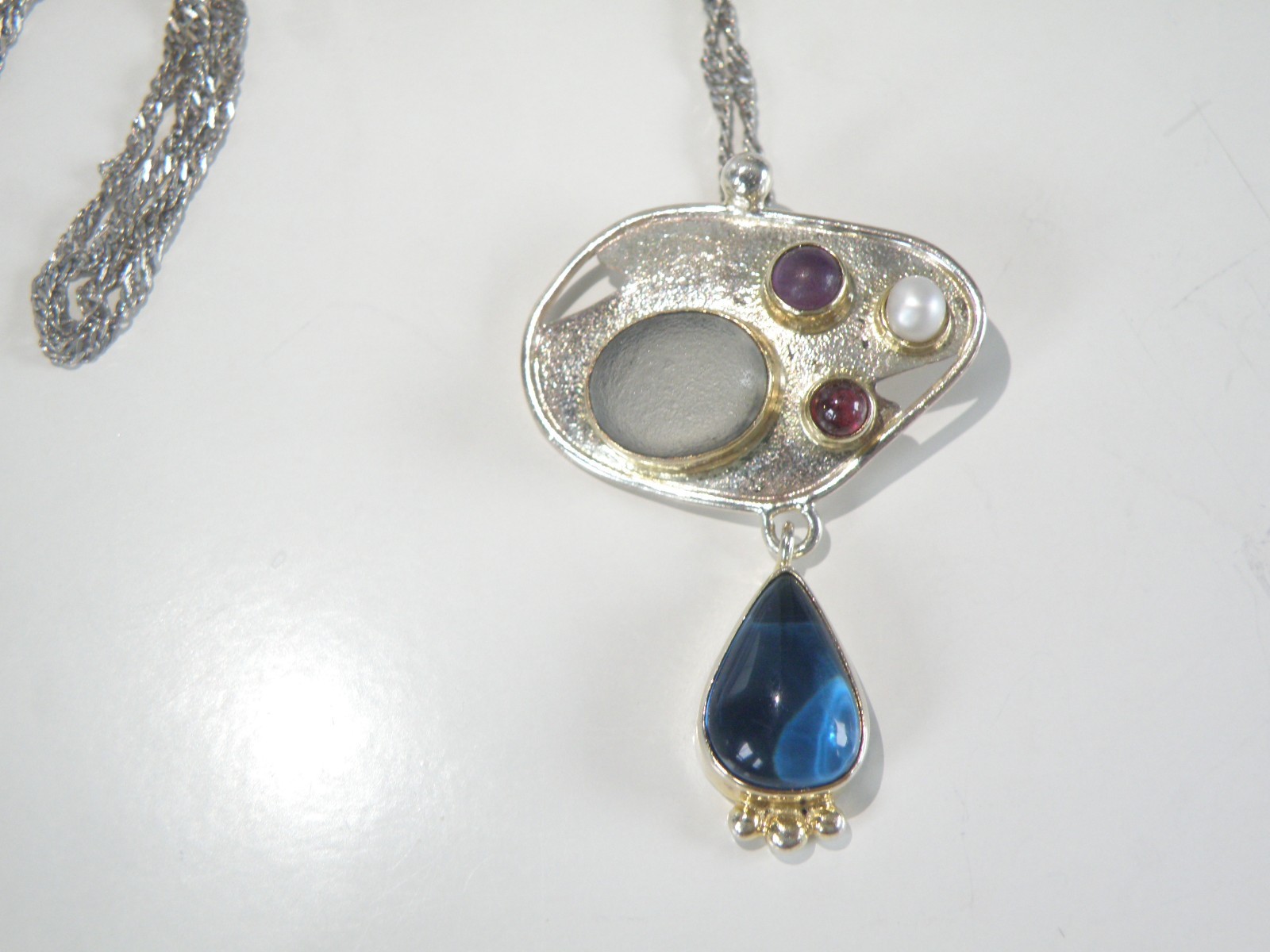Artisan Sterling Silver 925 Beach Glass Gemstone Modernist Pendant Necklace 18.5