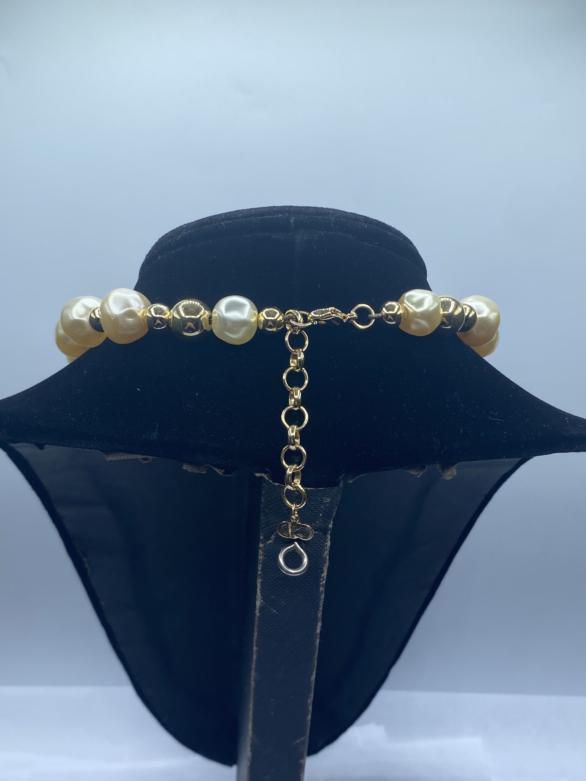 Vintage Christian Dior Gold Tone Faux Pearl Necklace 16.5″ COA