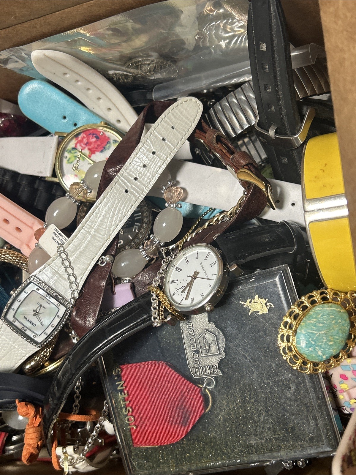 HUGE 5 + Lbs Jewelry WEARABLE Lot Tangled Unsearched VINTAGE ESTATE TREASURE