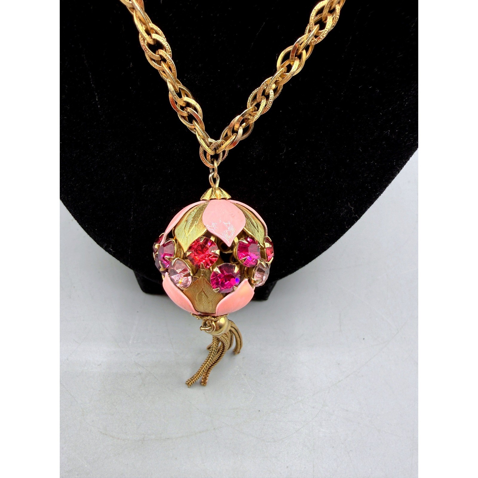 Vintage Gold Tone Orb Pendant Necklace Pink Enamel Rhinestone Tassel 28 Inch