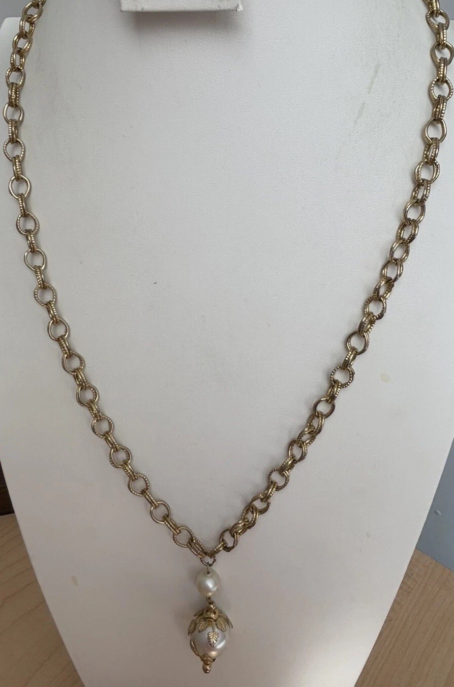Faux Pearl Necklace / Gold Tone Chain/ Measures 25 In Total Length