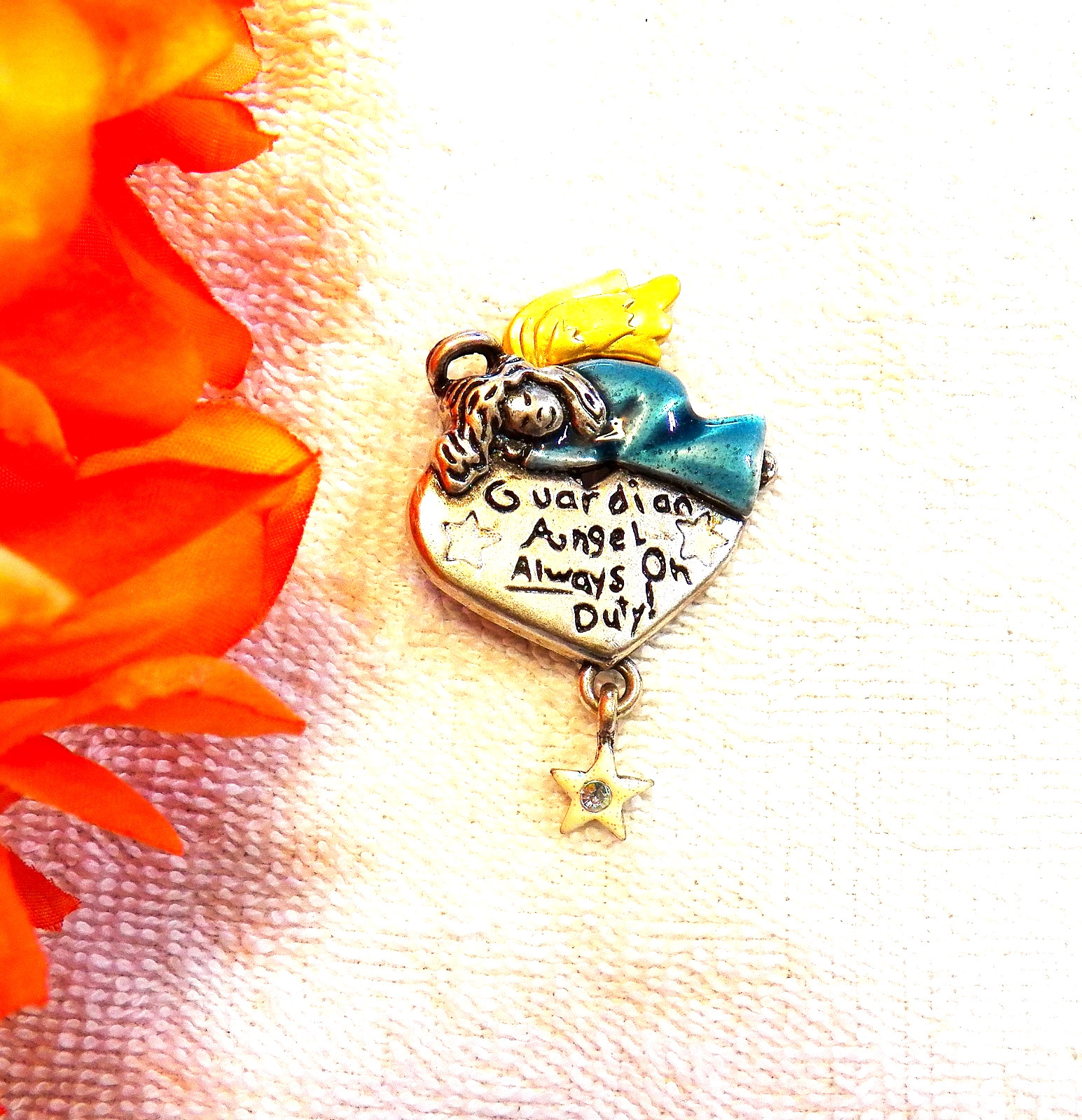CLASSIC PIN BROOCH GUARDIAN ANGEL ALWAYS ON DUTY HEART LOVE AJMC SILVER TONE M4