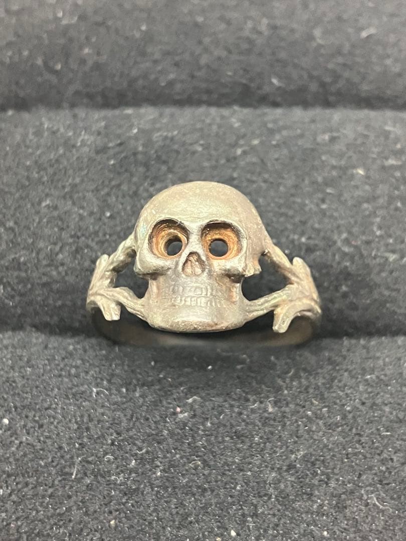 1939 German Armoured Division Bronze Skull Ring (Vintage)