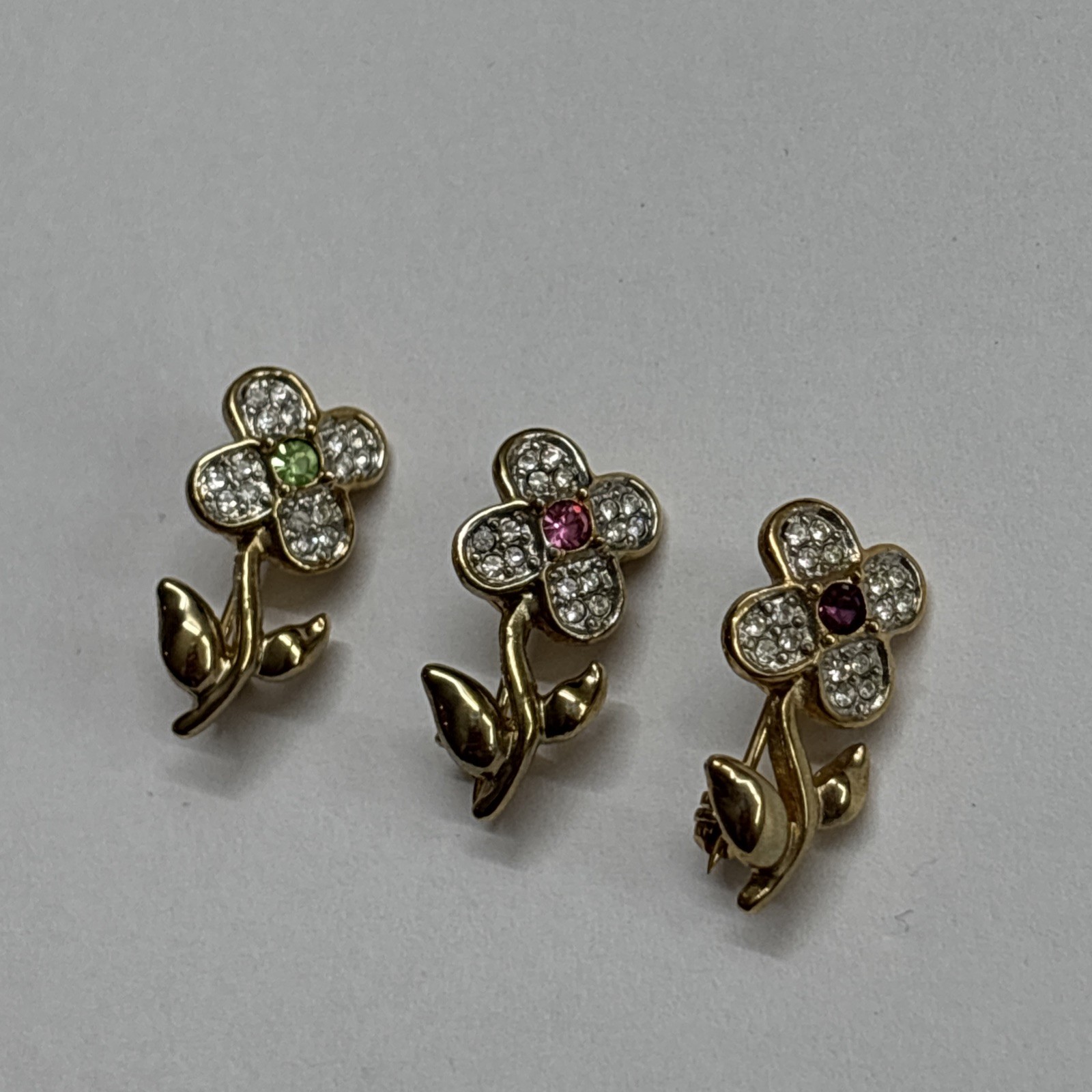 Vintage Signed JOAN RIVERS Gold Tone Pink Rhinestone Daisy Flower Brooch Pin. R