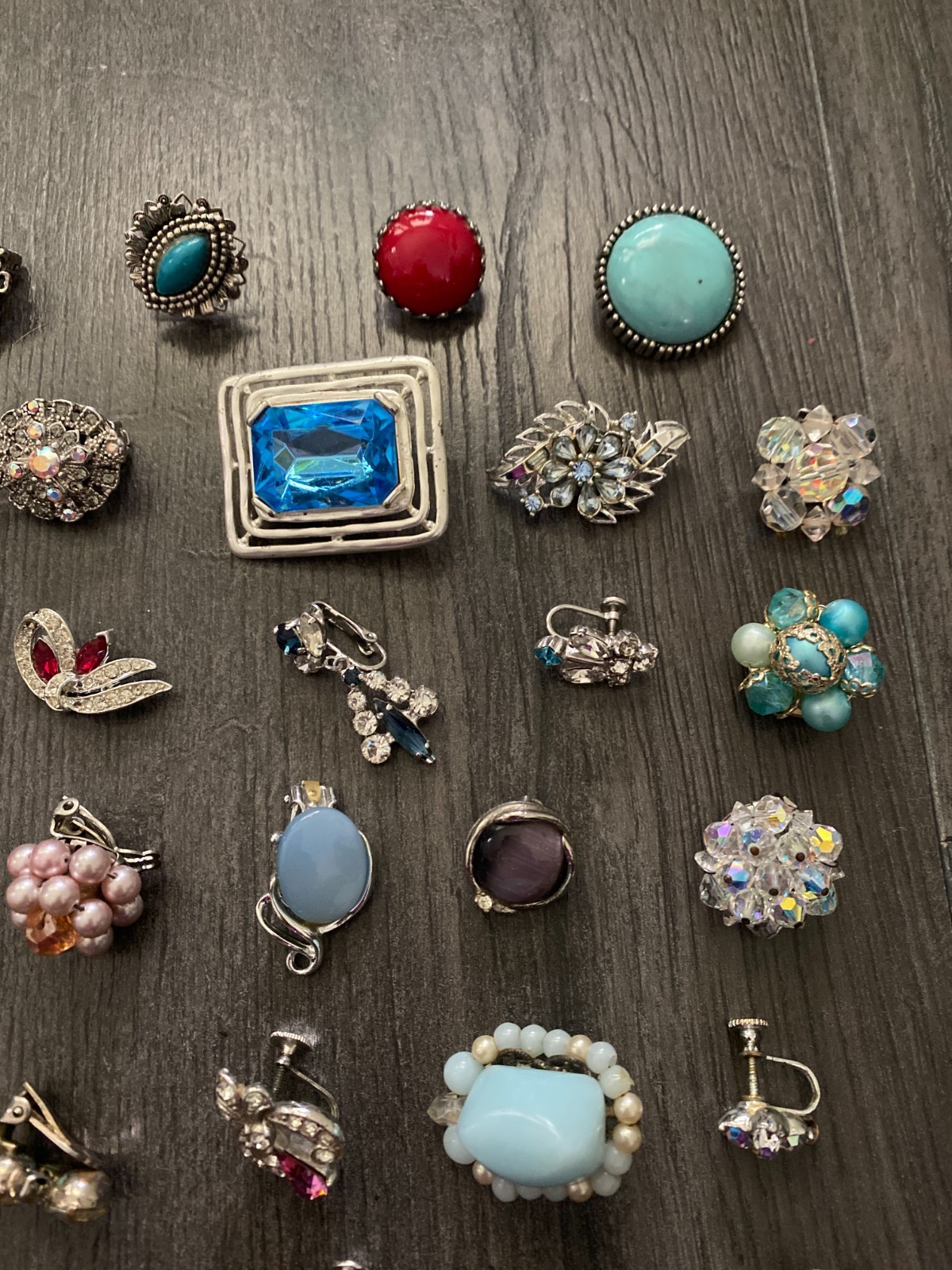 Lot of 39 Vintage Single Earrings Beaded-Rhinestone-Turquoise-Faux Pearl-Etc.
