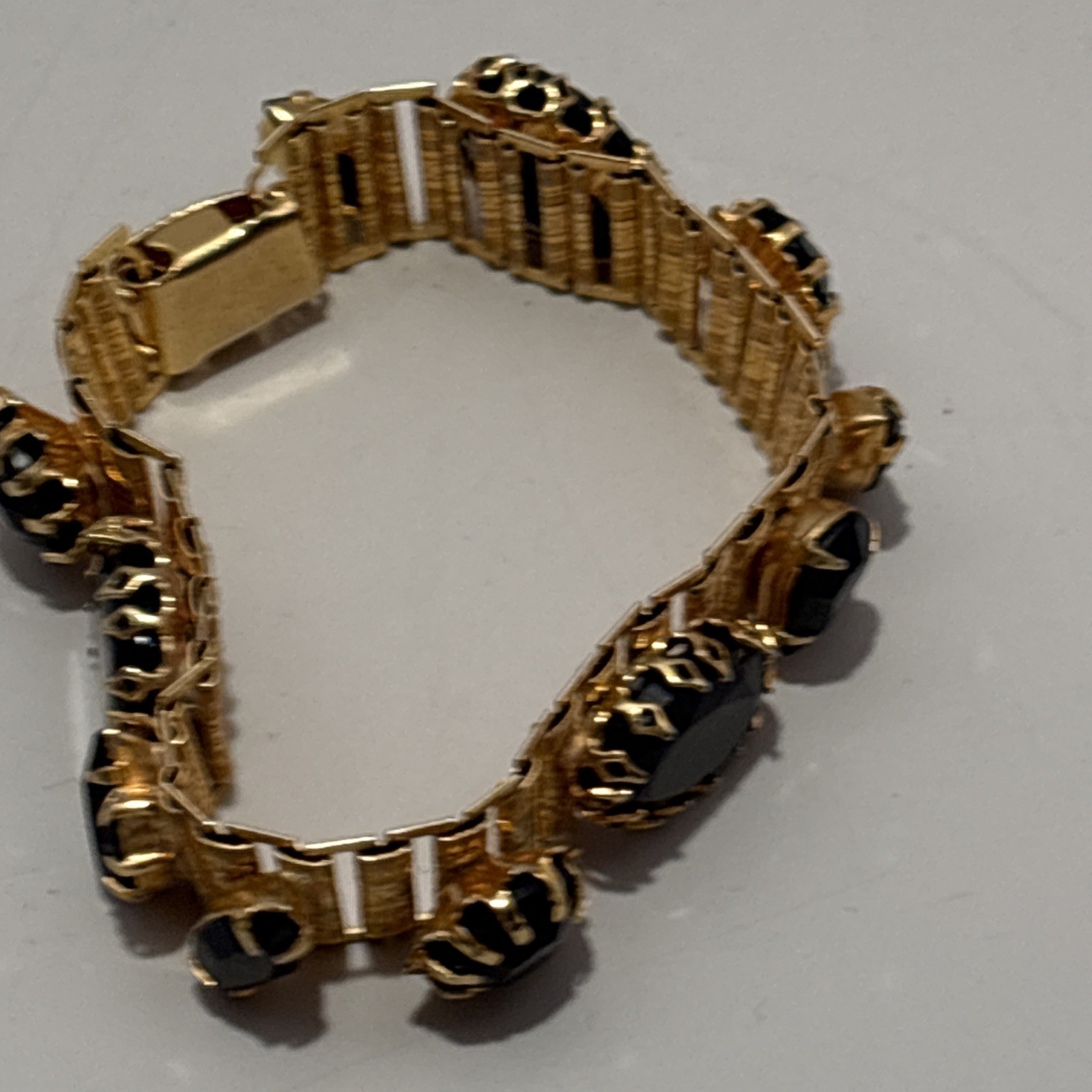 Vintage 1950’s Black Onyx Faceted Crystal Link Bracelet Fit a 6.5” Wrist. J-41