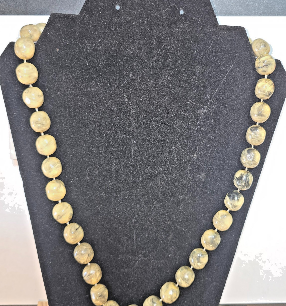 Vintage Marbled Lucite Bead Necklace Cream Gray Swirl Round Beads 22 Inch MCM