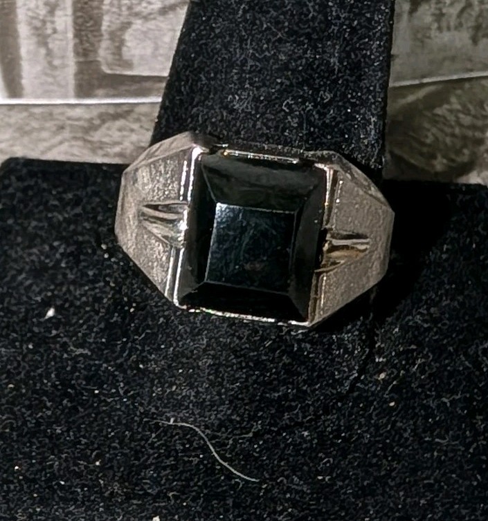 Vintage Sterling Silver Onyx Men’s Ring Sz12 Hallmark.