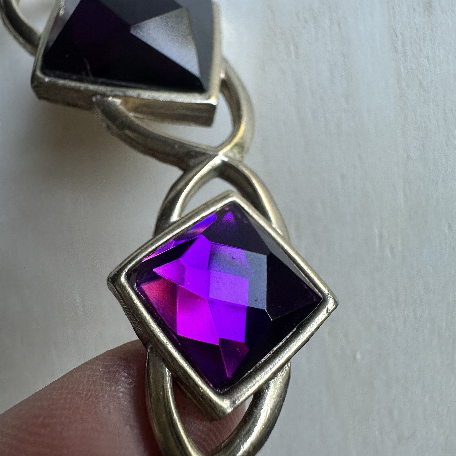 VTG Park Lane Accent Necklace 18 Inch Purple Square Facet Glass Bib Gold Signed