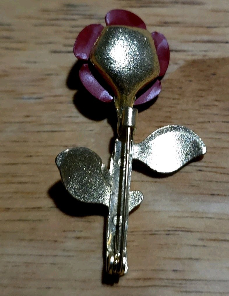 Vintage Red Rose and Bud Gold Tone Pin/ Brooch used 