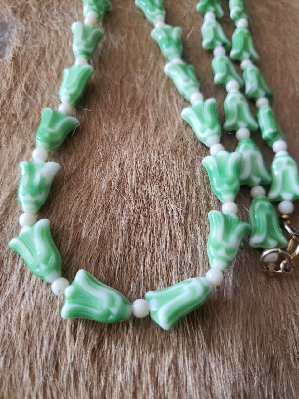 Vintage Czech Tulip Green Glass Beaded Necklace 30″