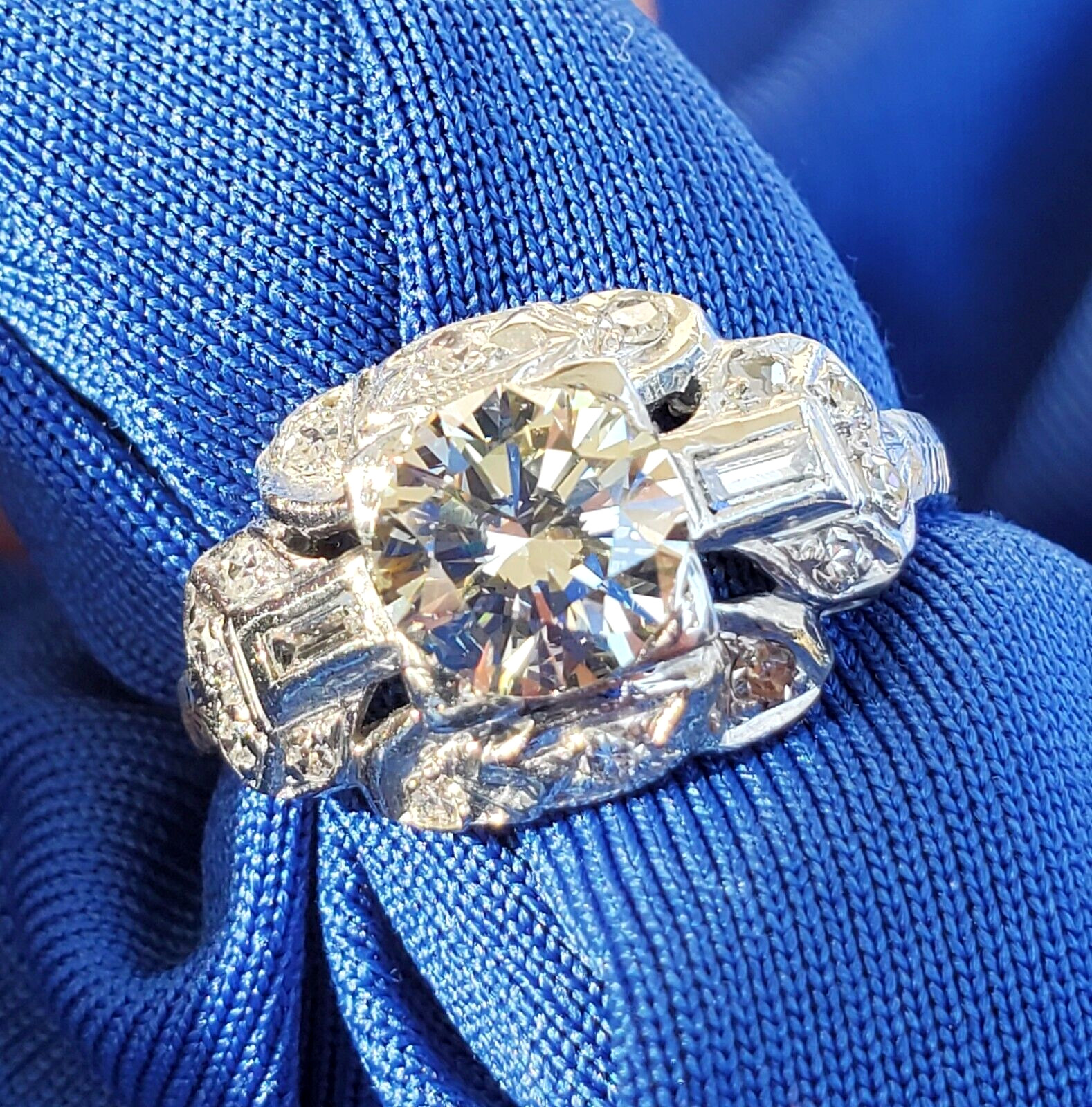 Original EARTH MINED DIAMOND Art Deco Engagement Ring Vintage PLATINUM Solitaire