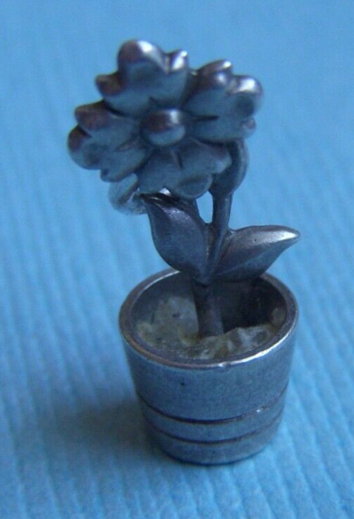 Vintage 40’s flower pot with flower sterling charm