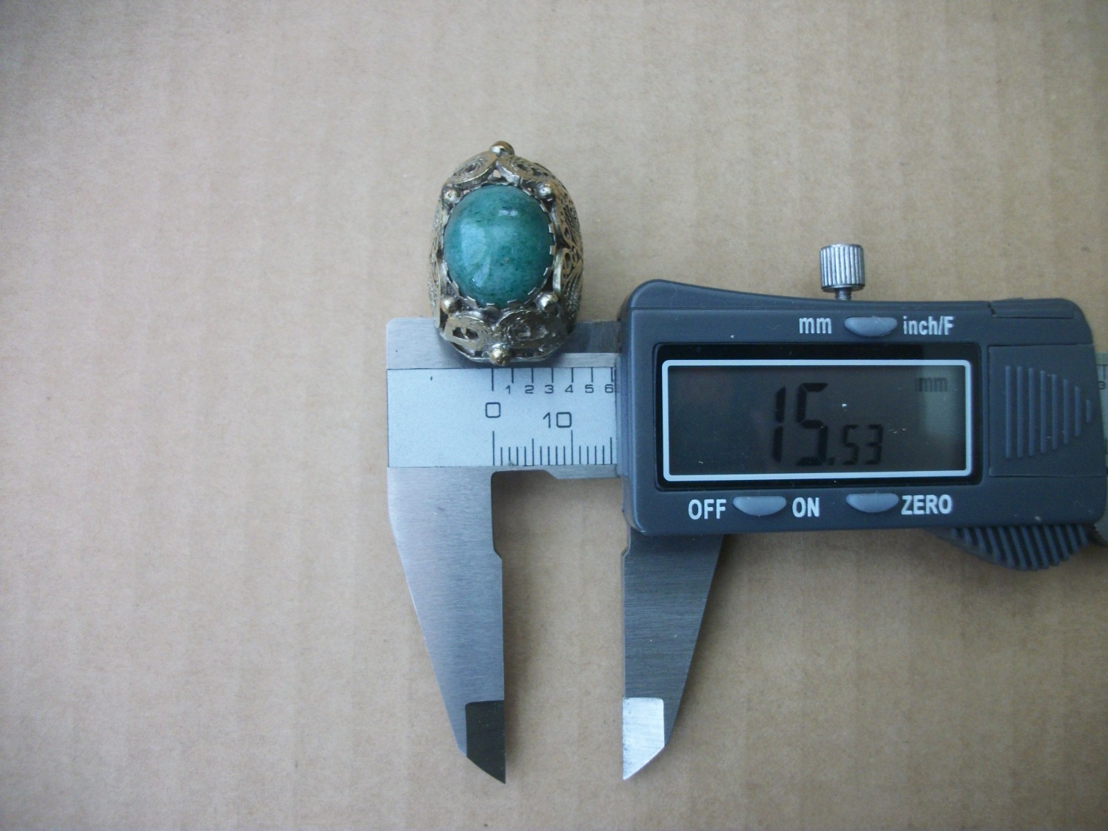 Vintage Gold-tone Green Cabochon Filigree Dome Ring Statement Piece