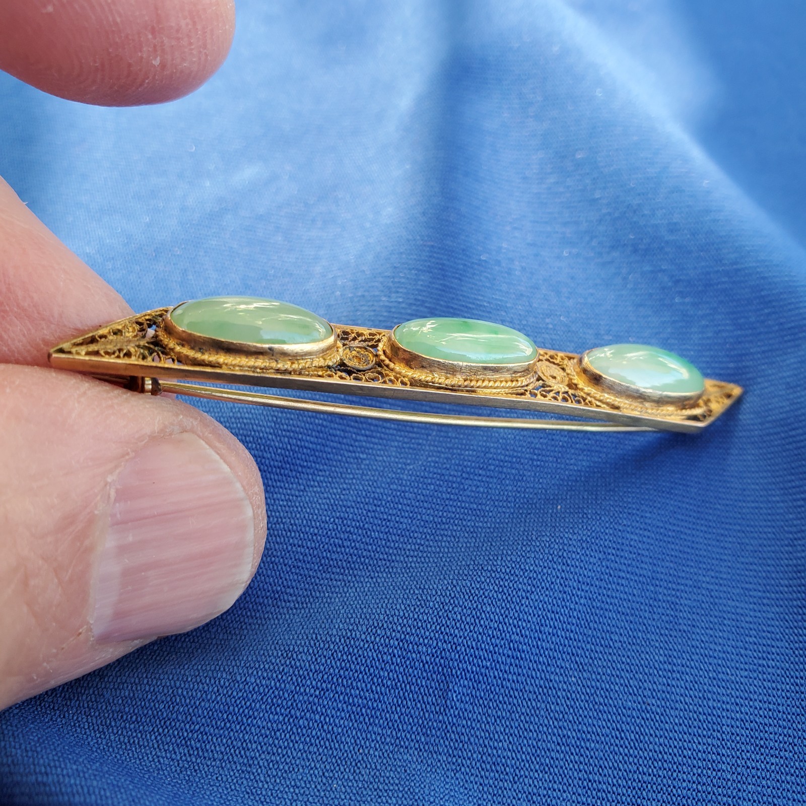 Original EARTH MINED JADE Antique Art Deco Brooch Vintage SOLID 14K GOLD Bar Pin