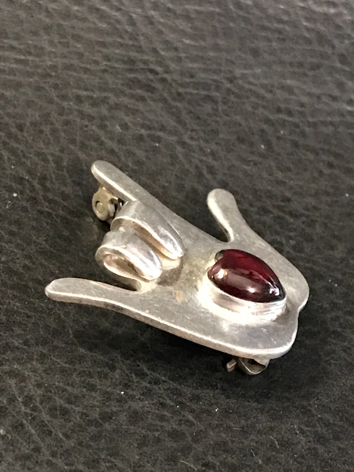 Vtg Sterling Silver GREAT FALLS METAL WORKS I Love You Hand Sign Language Pin
