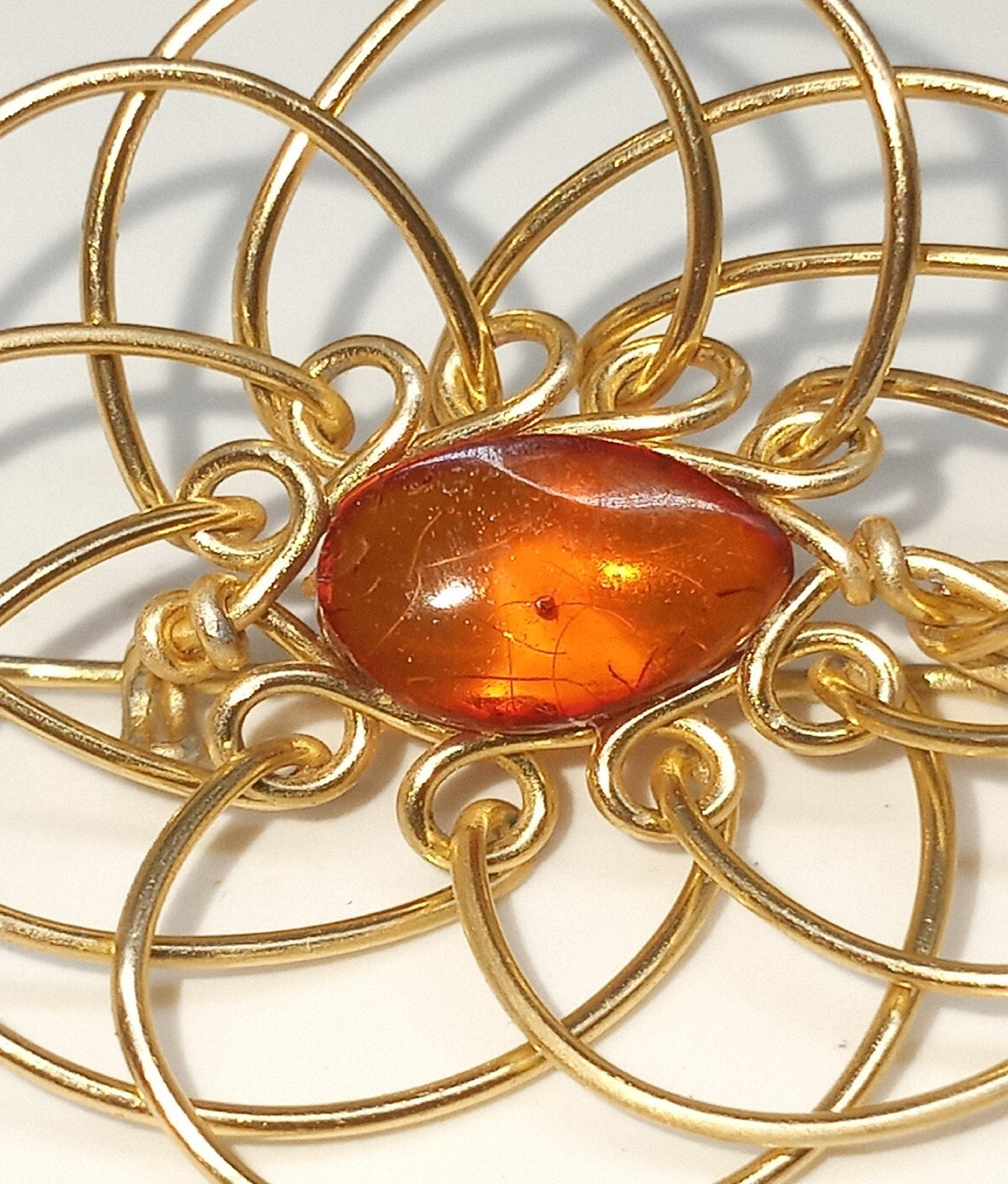 Vintage Wire Wrap Gold Tone Brooch Floral Theme Dark Orange Cabochon