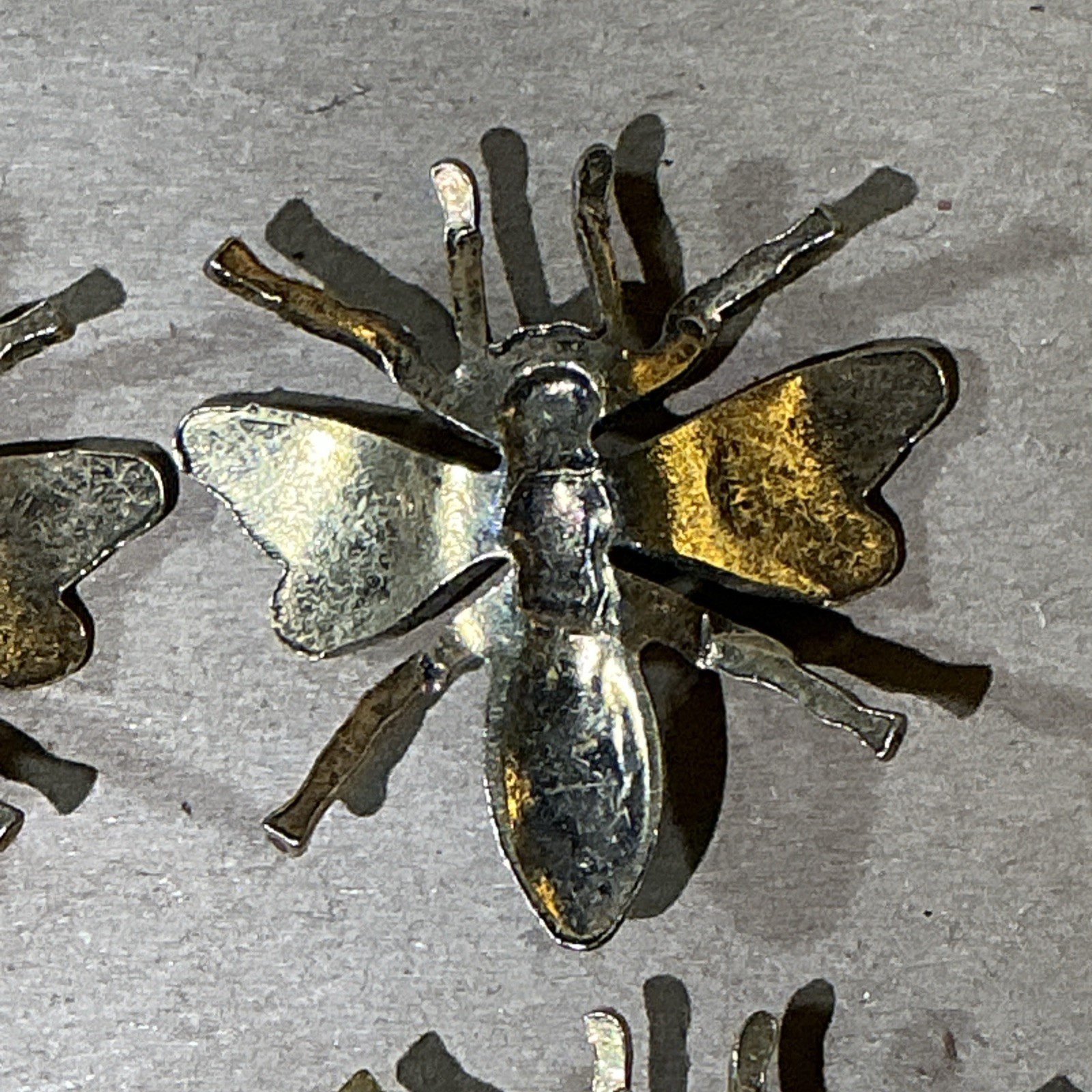 Group Of 8 Vintage Gold Finished Wasp/Bee Jewelry Pieces As Is INV-AT08