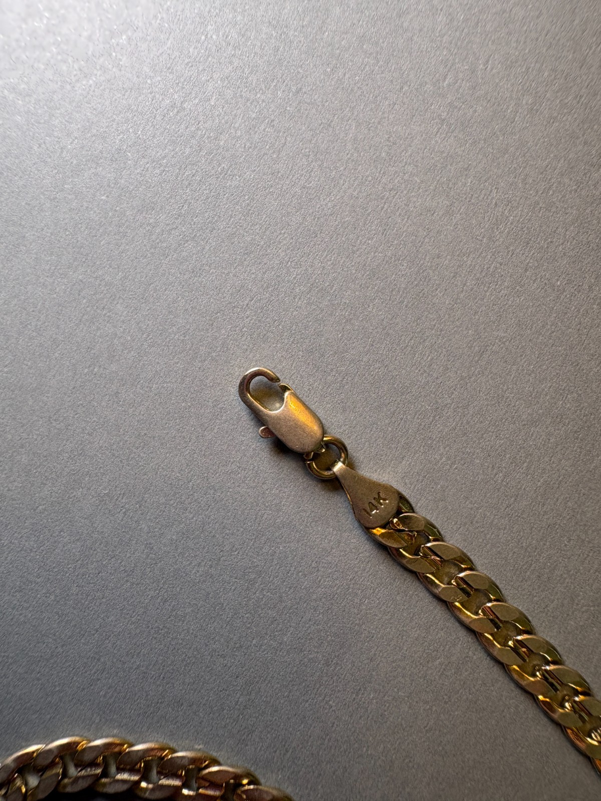 Vintage Curb Link Chain Necklace 23″ Stamped 14K Gold Tone Plated Shows Wear