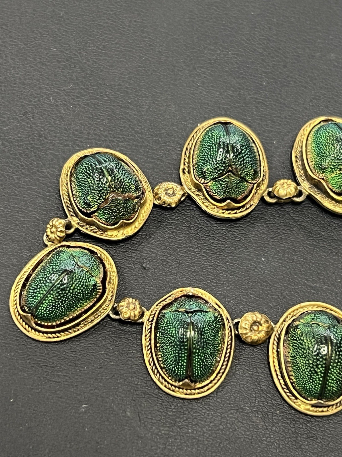 VICTORIAN EGYPTIAN REVIVAL SCARAB BEETLE NECKLACE – GILDED SILVER – 22″ L