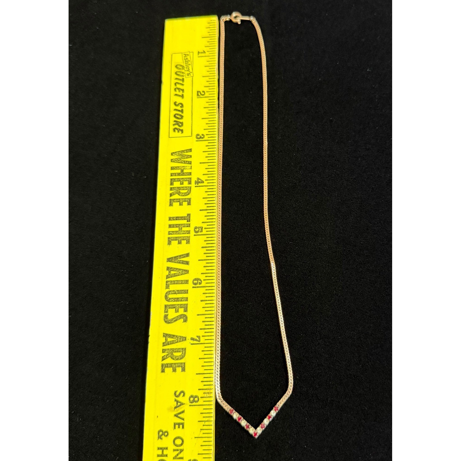 Vintage Avon Gold Tone Herringbone Chevron Necklace Red Clear Rhinestone V Shape