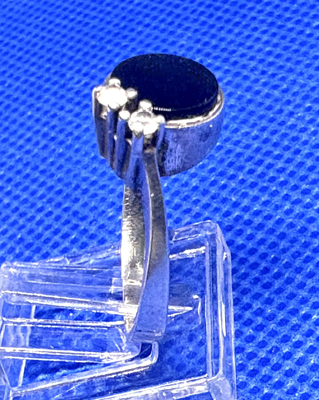 A08 Vintage 925 Sterling Silver Ring Size 8 est 1950s Black Onyx & Topaz 2.95g