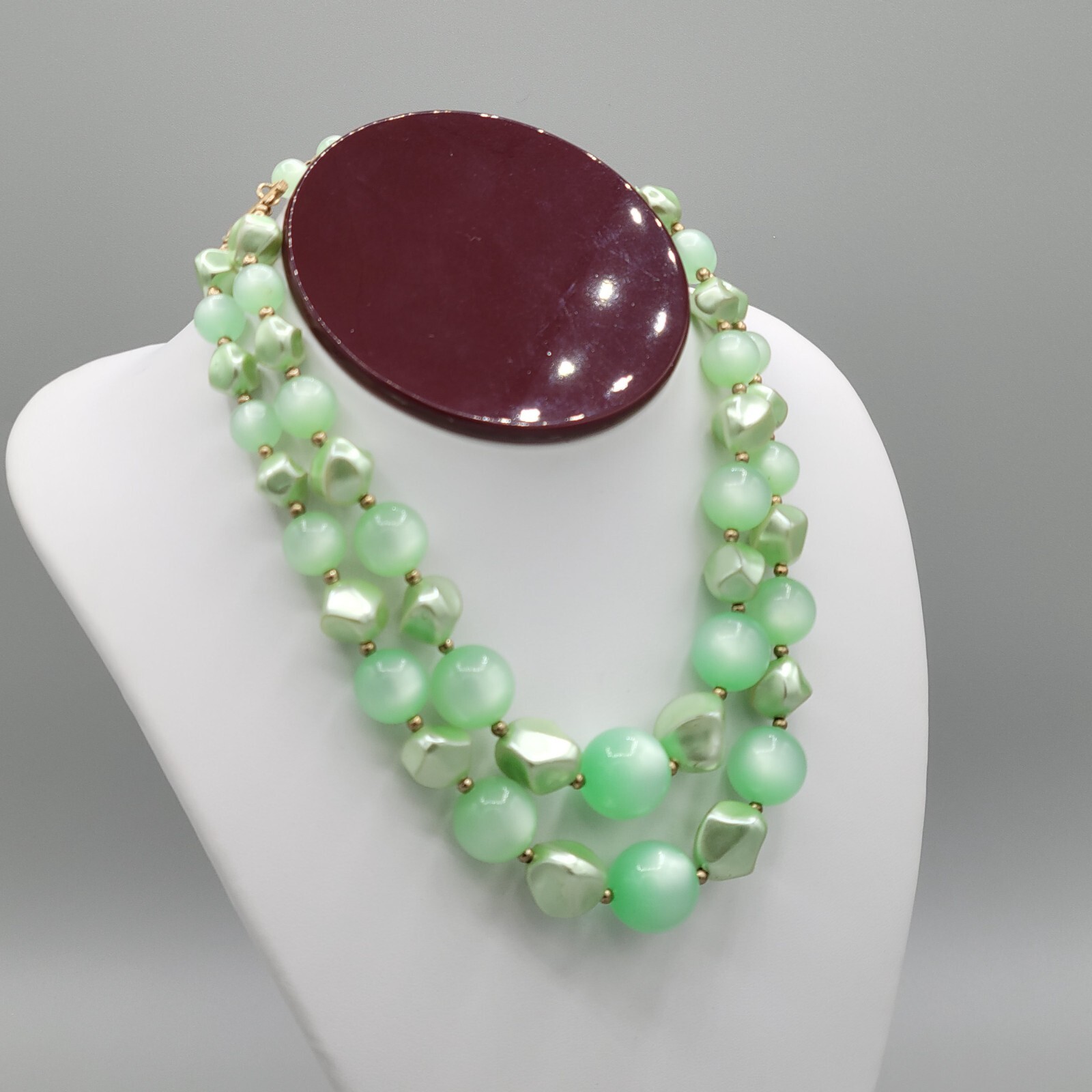Coro Signed Womens Green 2 Strand Graduated Beaded Choker Necklace 12 in Vintage