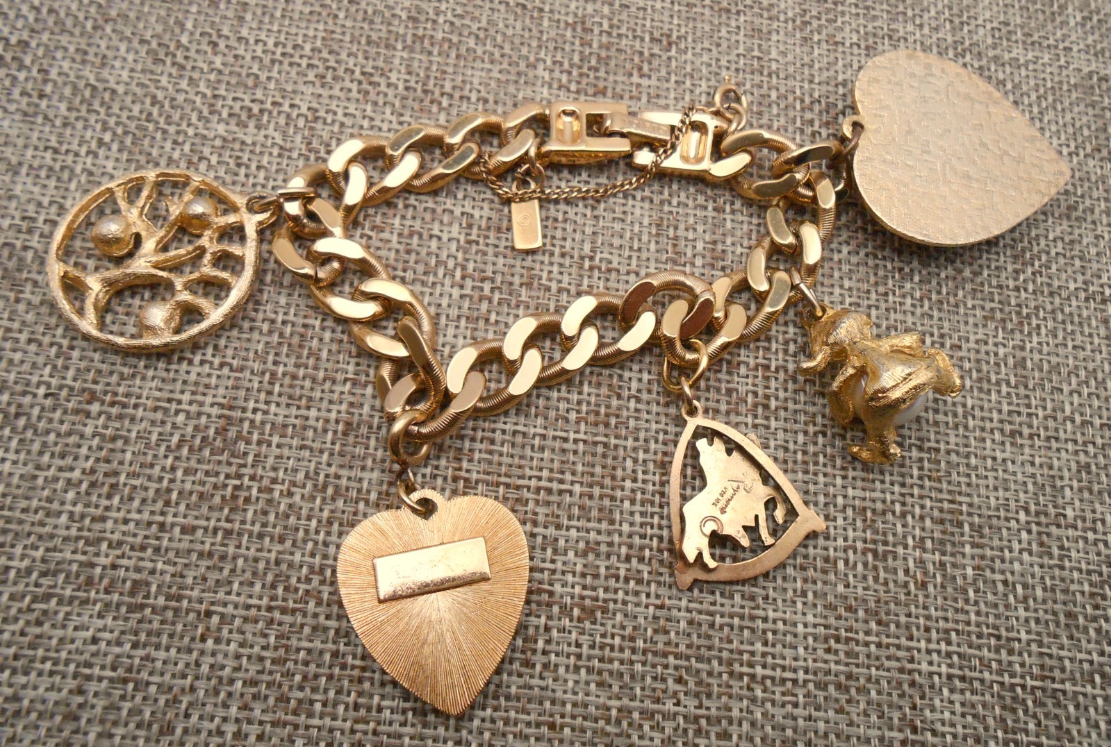 MONET Charm Bracelet & 5 Charms Birthday GF St Louis Family Tree Cupid Elf N30