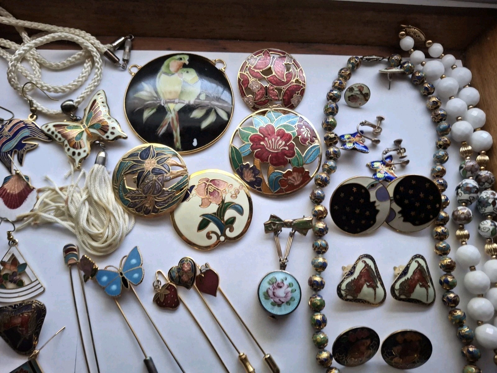 Vintage Cloisonne Jewelry 44 Mixed Jewelry Earrings Necklaces Braclets & More