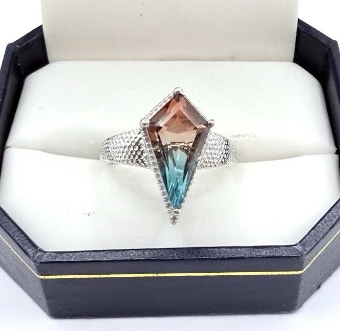Unusual Sterling Silver Kite Cut Genuine AMETRINE Ring STS Sz7 Vintage Jewelry