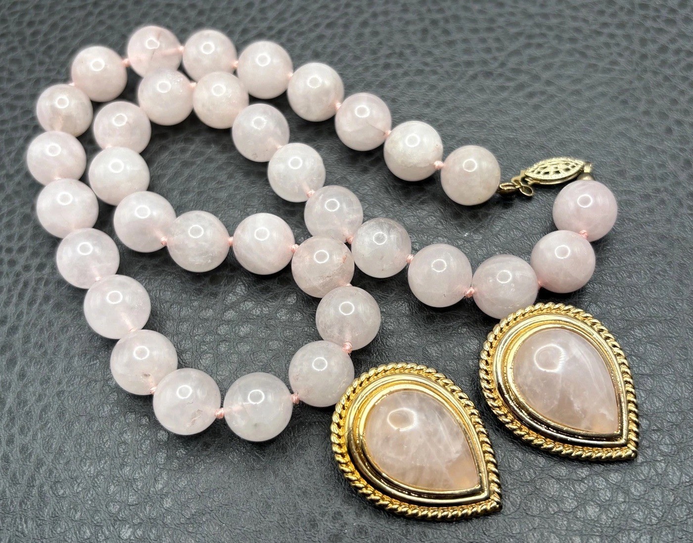 Vintage 80s Rose Quartz Hand Bead Necklace Gold Tone Teardrop Clip Earrings Set