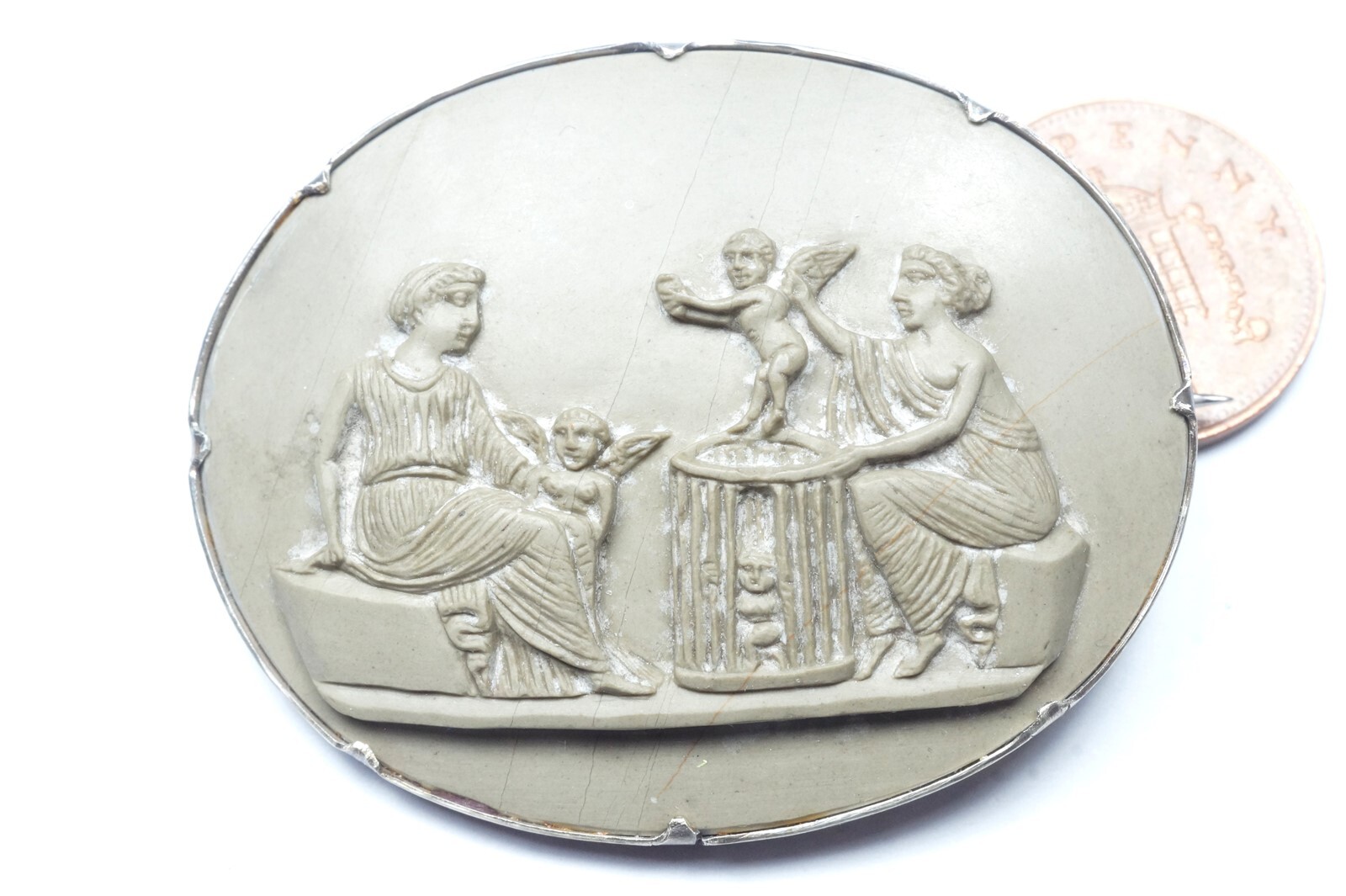 ANTIQUE HAND CARVED LAVA CAMEO SILVER BROOCH CHERUB SELLER c1860