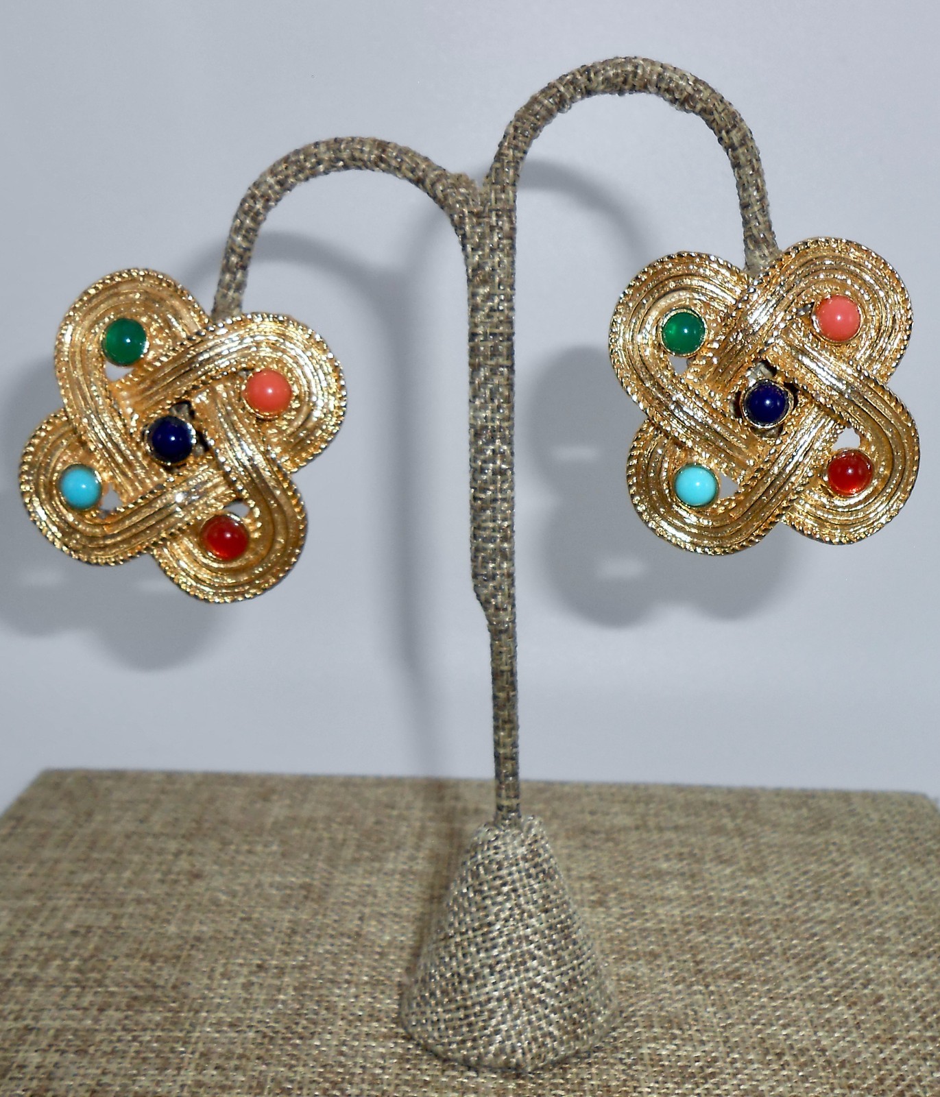 Vintage ORENA PARIS Signed Infinity Knot Moghul Jewels of India Earrings E54