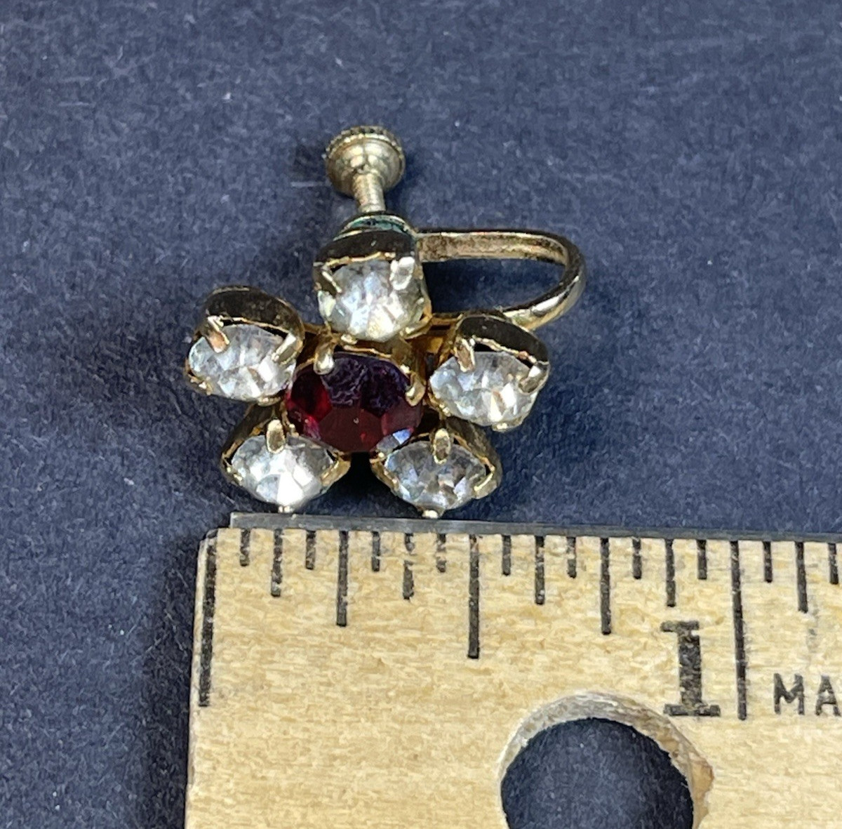 VTG Red & Clear Rhinestone Starburst Brooch Necklace & Earrings Set Gold Tone