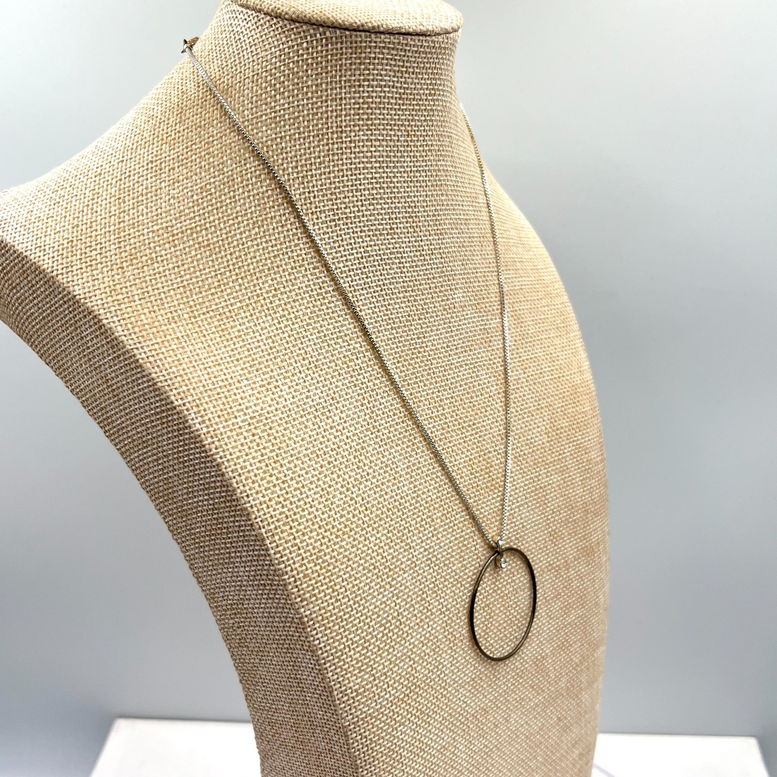 Vintage Pilgrim Silver Tone Circle Crystal Pendant Box Chain Necklace Minimalist