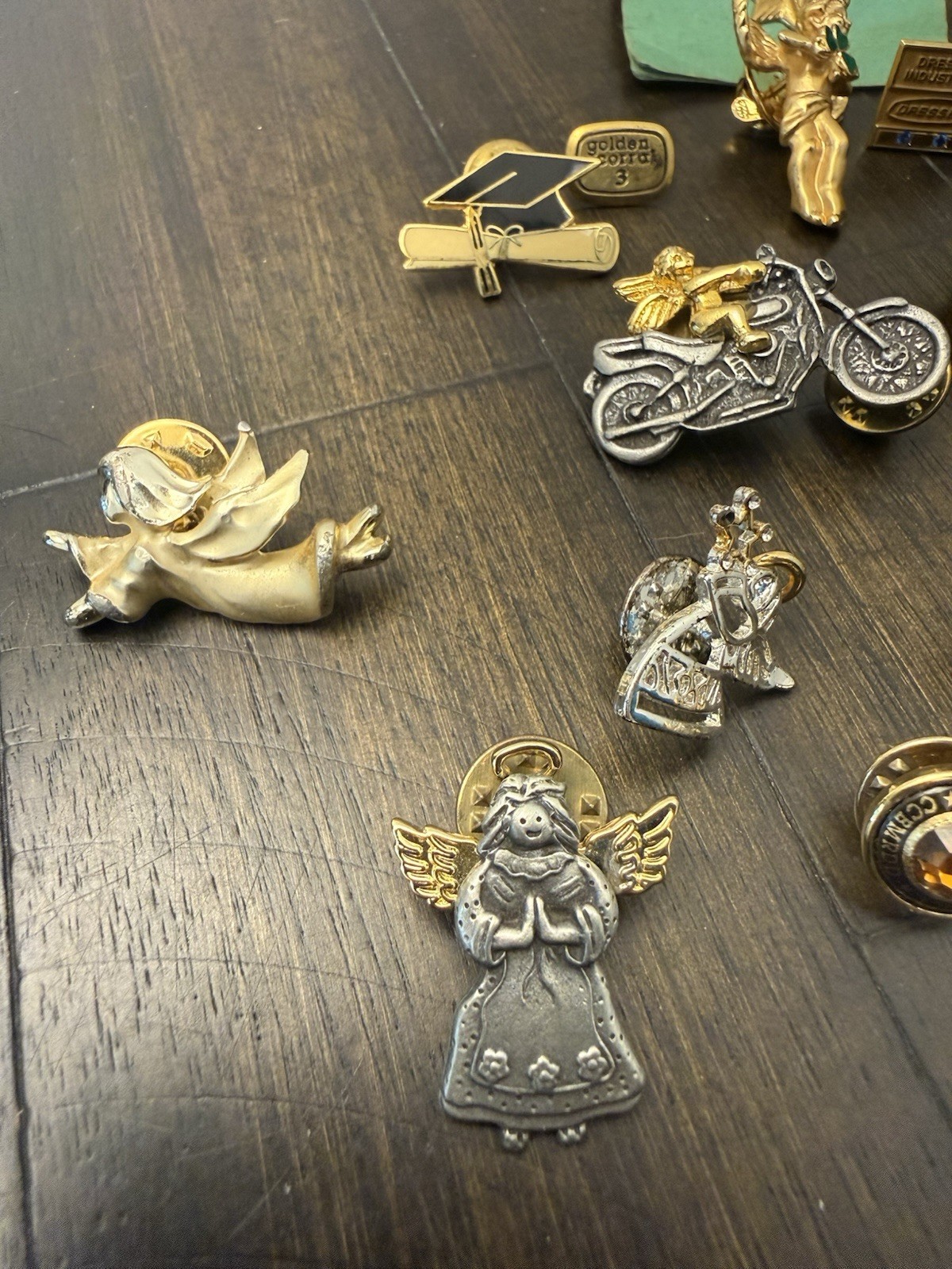 Lot Of 19 Vintage Pins