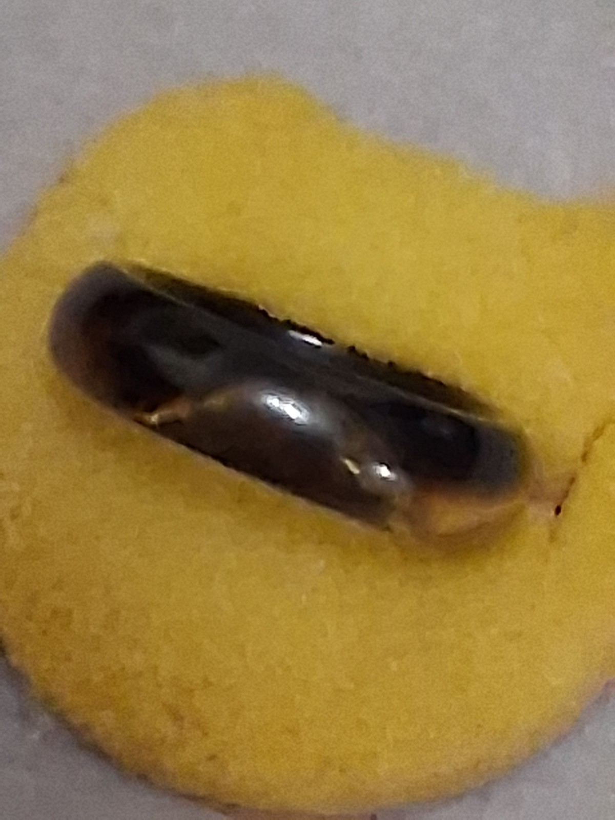 Tiger’s eye polished band, solid gemstone ring. Unisex size 6.5