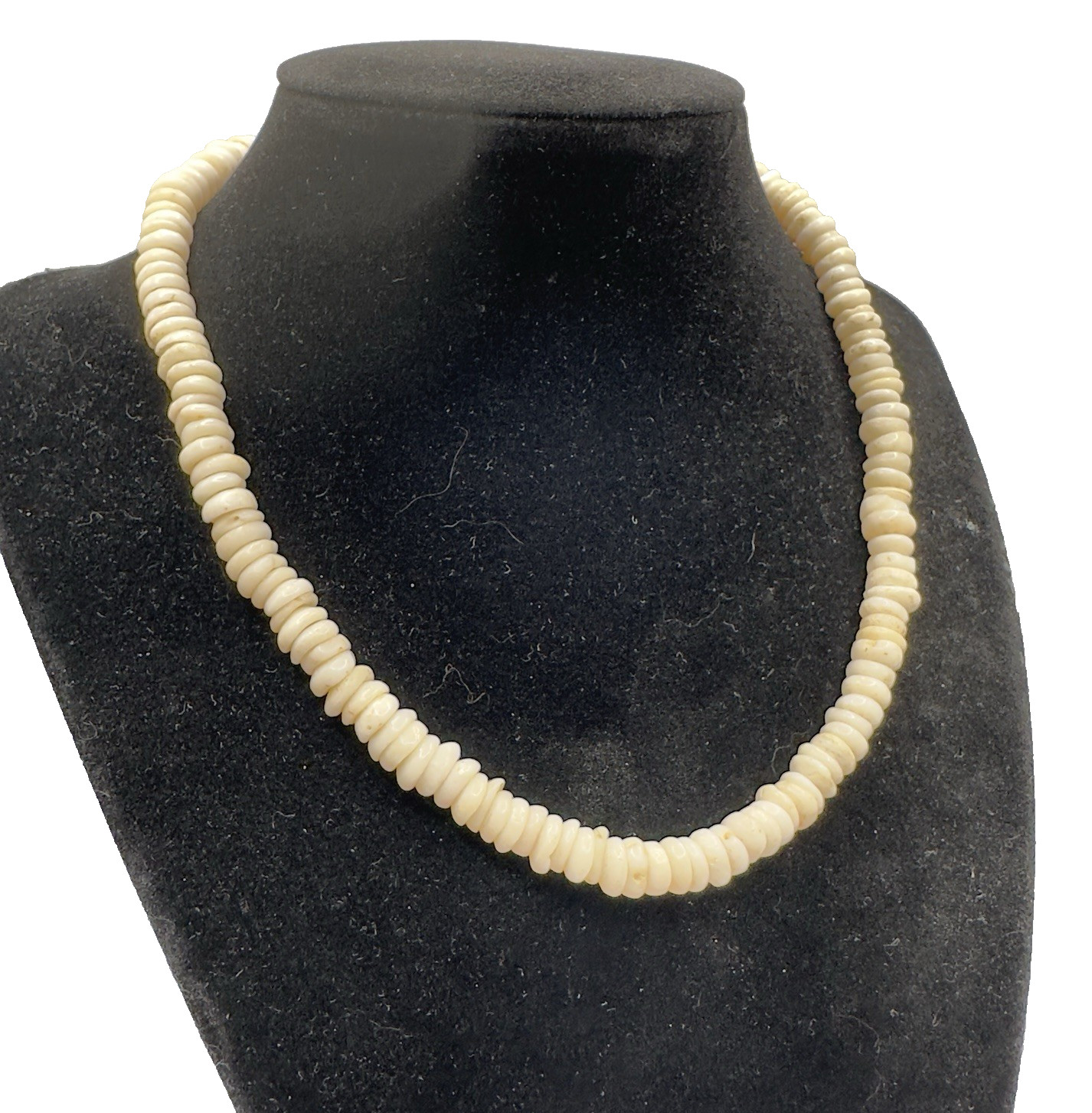 Vintage Puka Shell 16″ Choker Necklace Hawaiian Style 7mm Shells Beach Surf