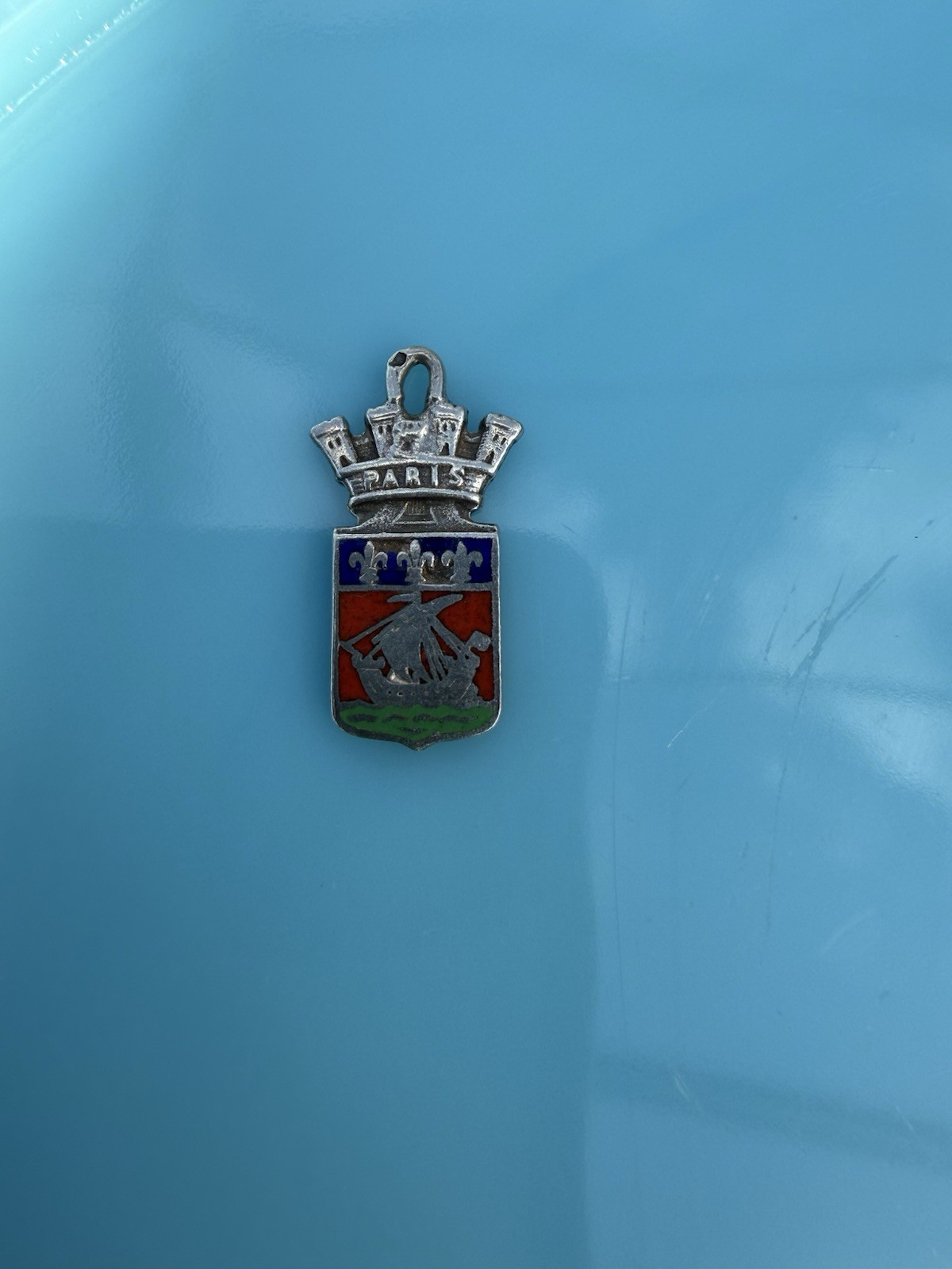 Paris France Travel Shield Coat of Arms Silver Pendant Charm Vintage Souvenir 2g