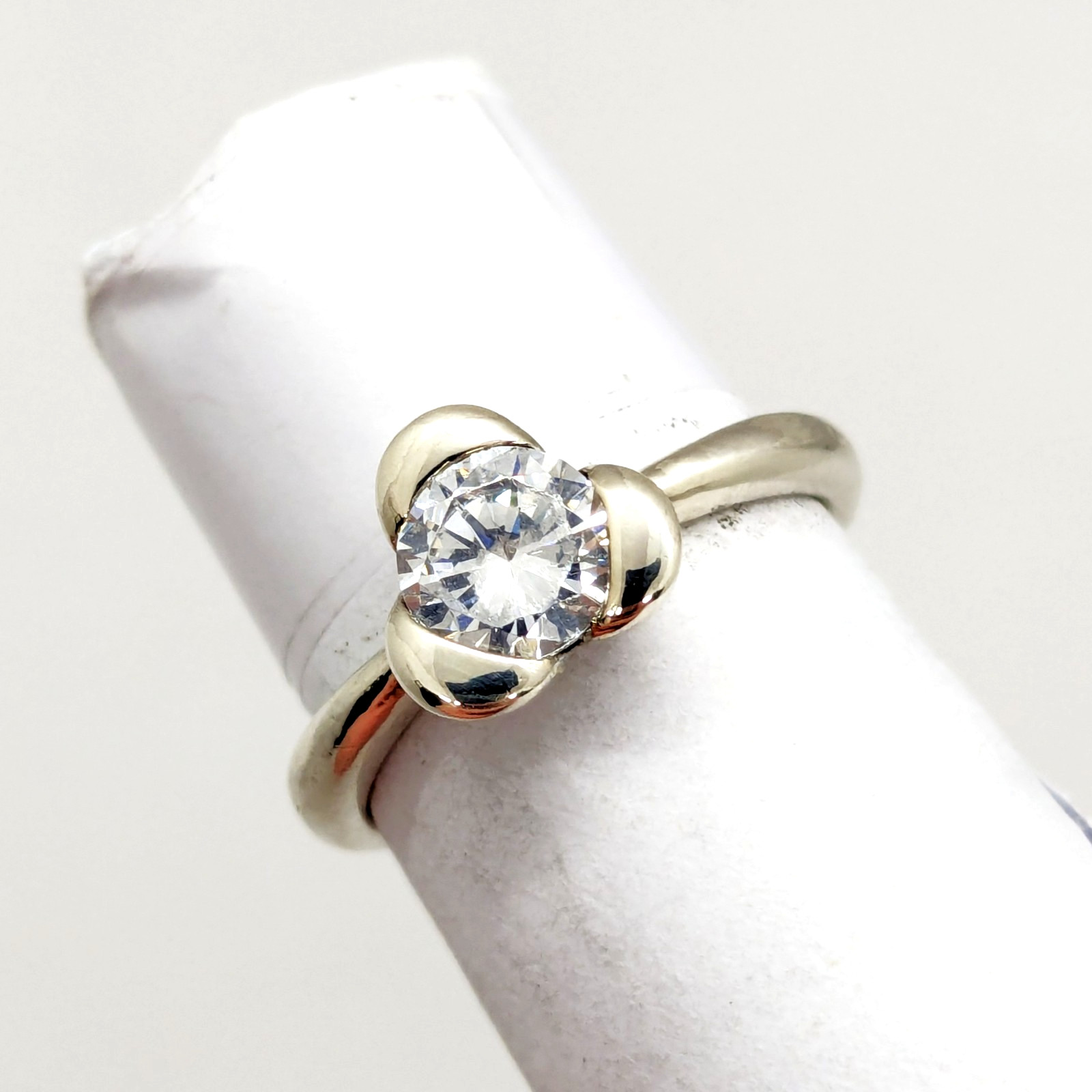 Vintage Elegant RING Silver 925 with Bright Stone -size: 6.5US (16.7mm)| UA #126