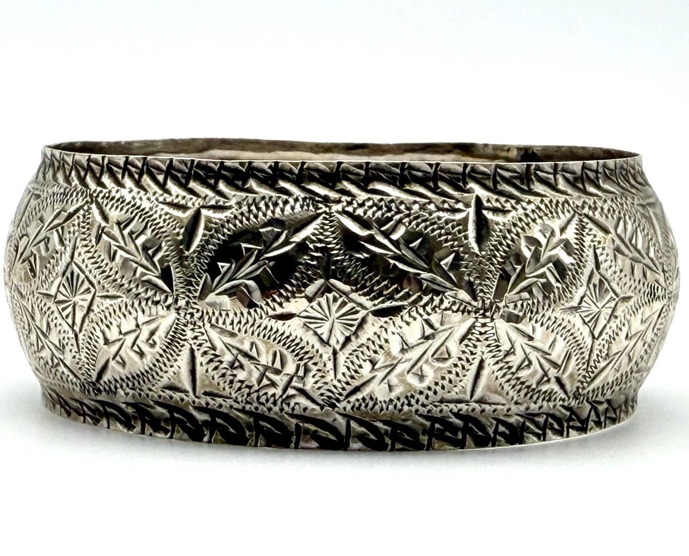 Vintage North African Sterling Silver Wide Engaved Tribal Bangle Bracelet 26.45g