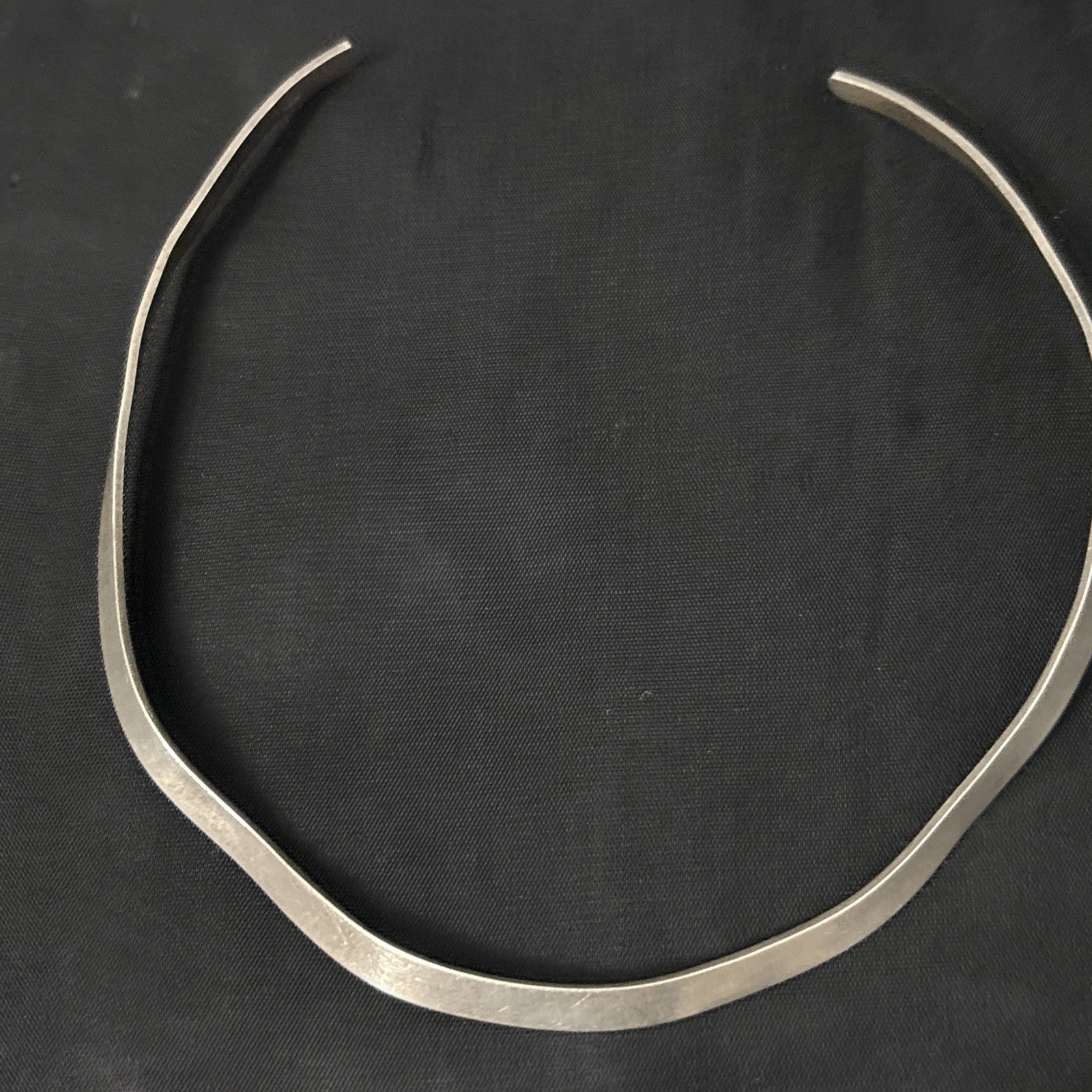 Vintage Sterling Silver Cuff Collar Necklace Flat Choker wavy 23g 14”