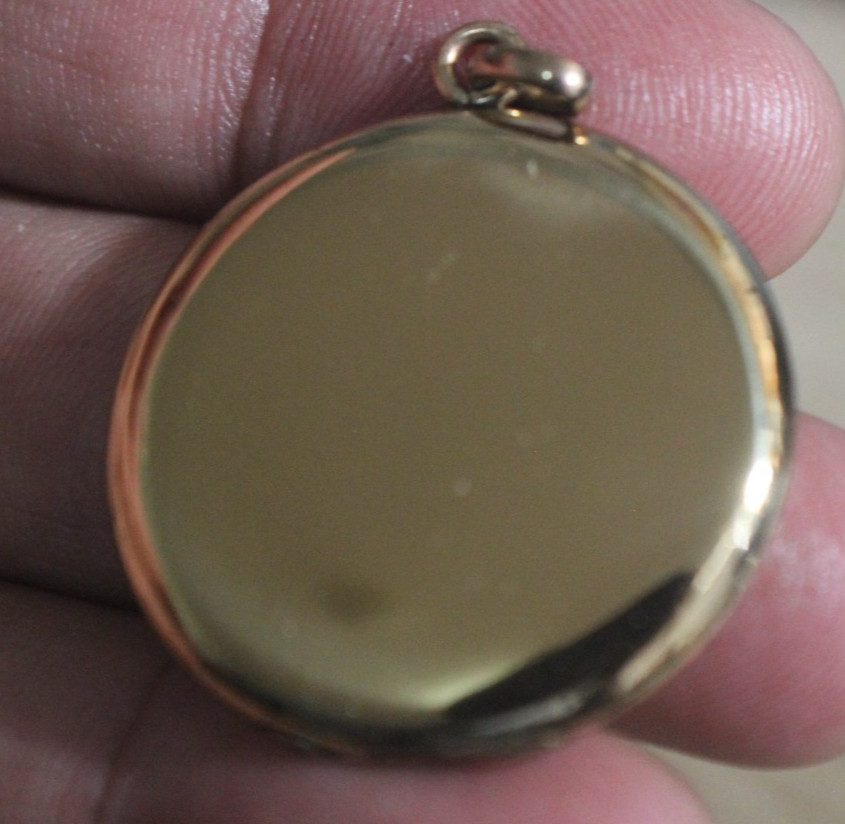 Wonderful Gold Filled ‘NAPOLEON’ Elgin American Double Photo Locket Pendant