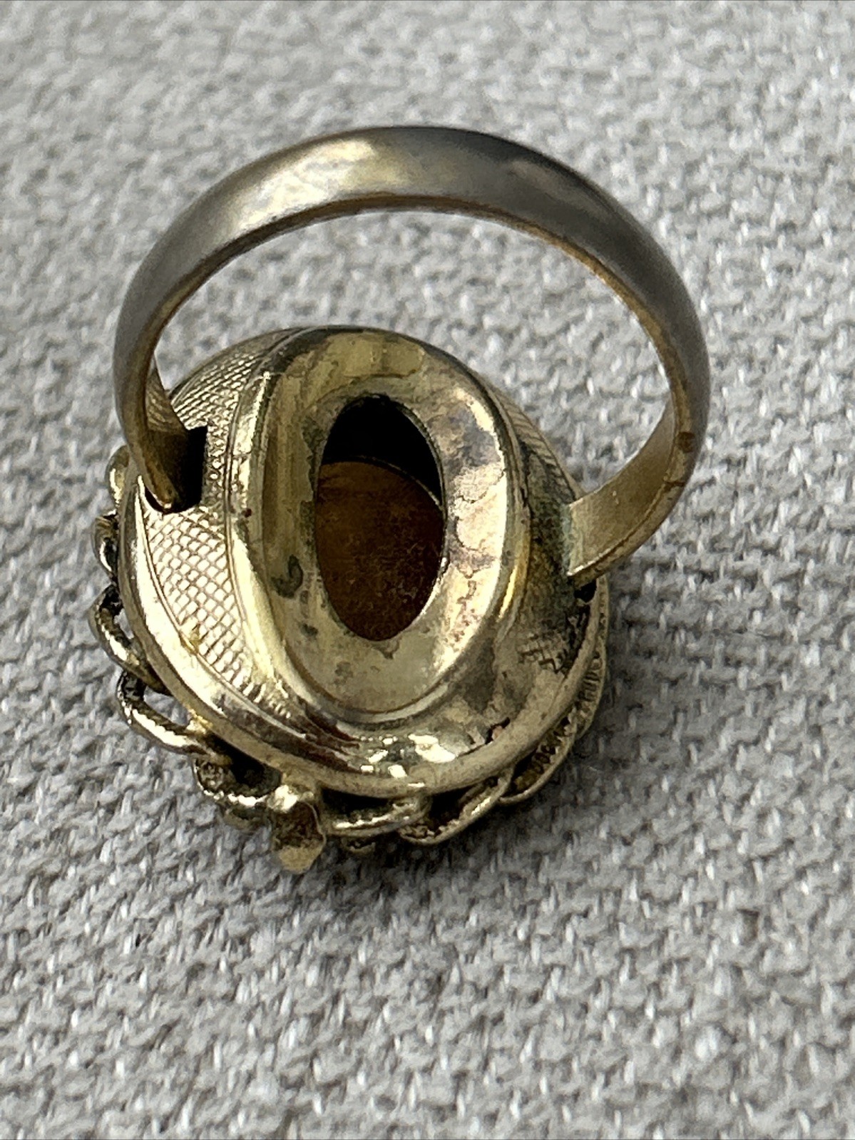 Whiting And Davis Amber Cameo Ring Signed Gold Chain Boarder Vintage 6.5-7