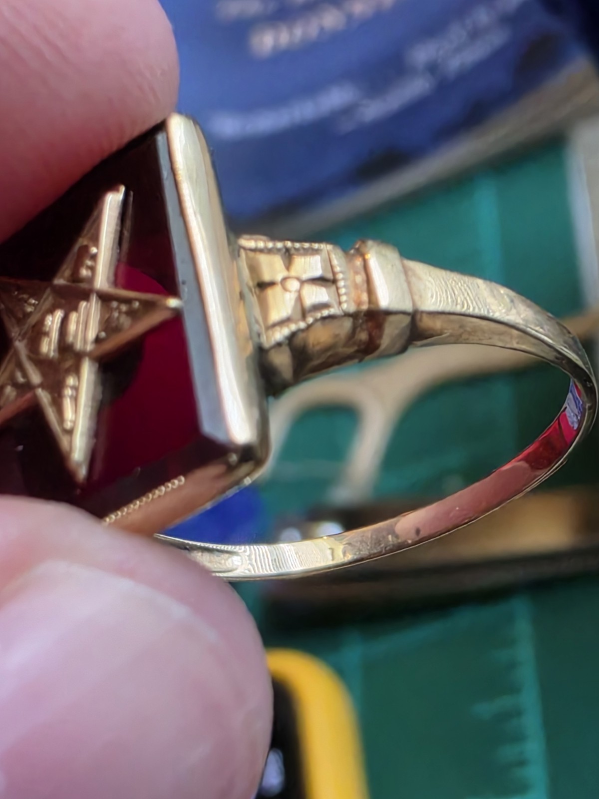 Antique 10k Yellow Gold Eastern Star Ring Size 7 With Red Stone Garnet Art Deco
