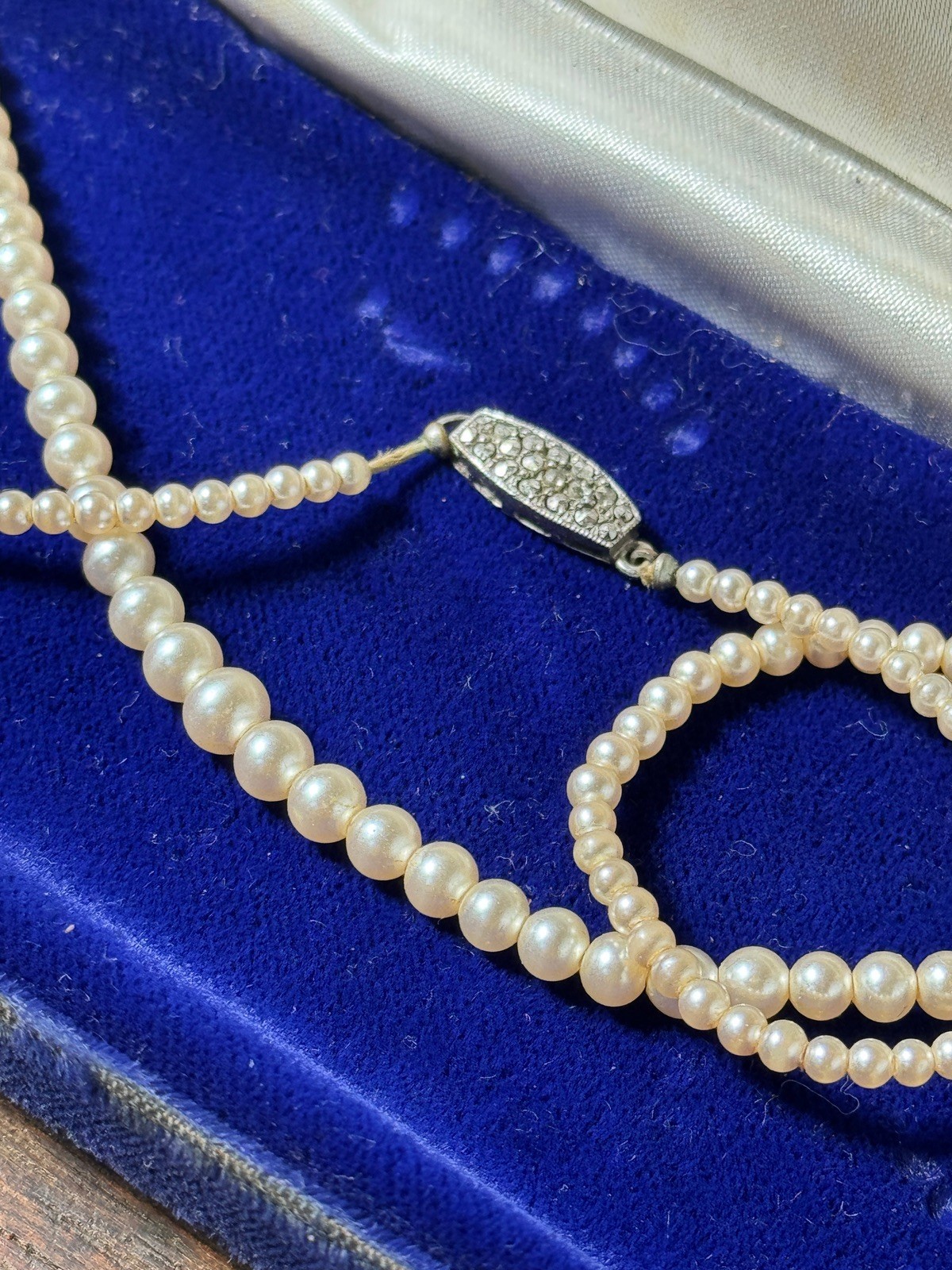 Vintage c.1920’s ‘LAFAYE PEARLS’ Melbourne Australia Pearl Necklace Silver Clasp