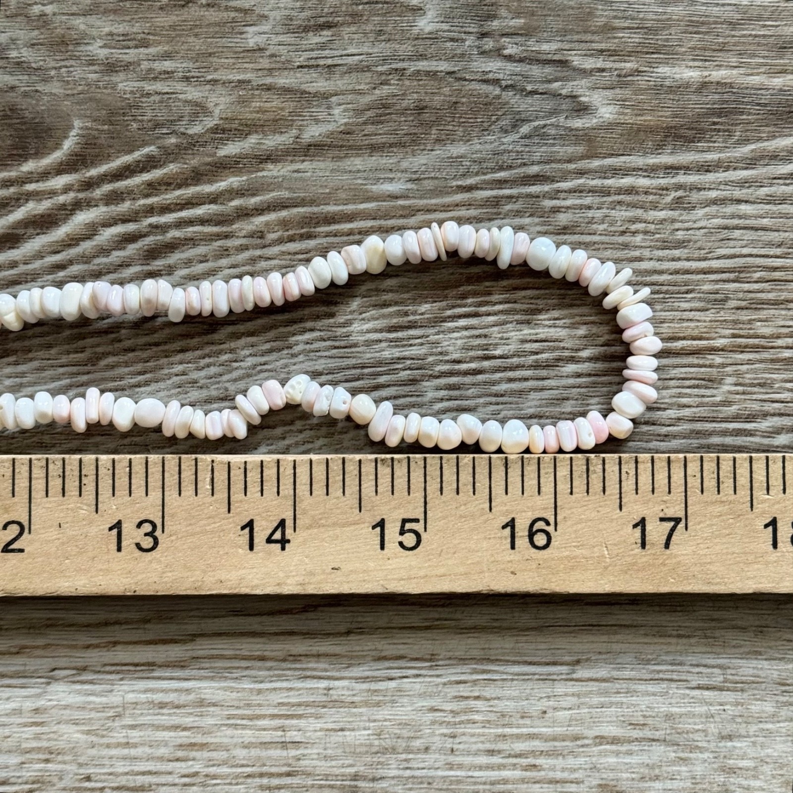 Pink & White Polished Shell Beaded Wire Over The Head Necklace