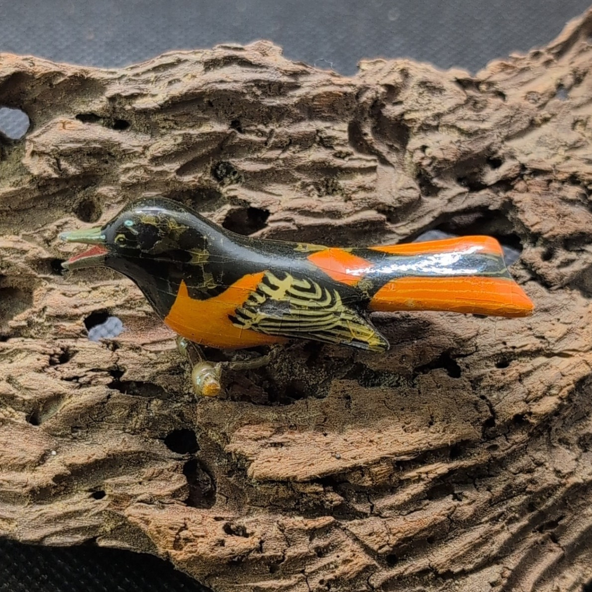 vintage Takahashi Robin hand carved wood bird signed Small damage
