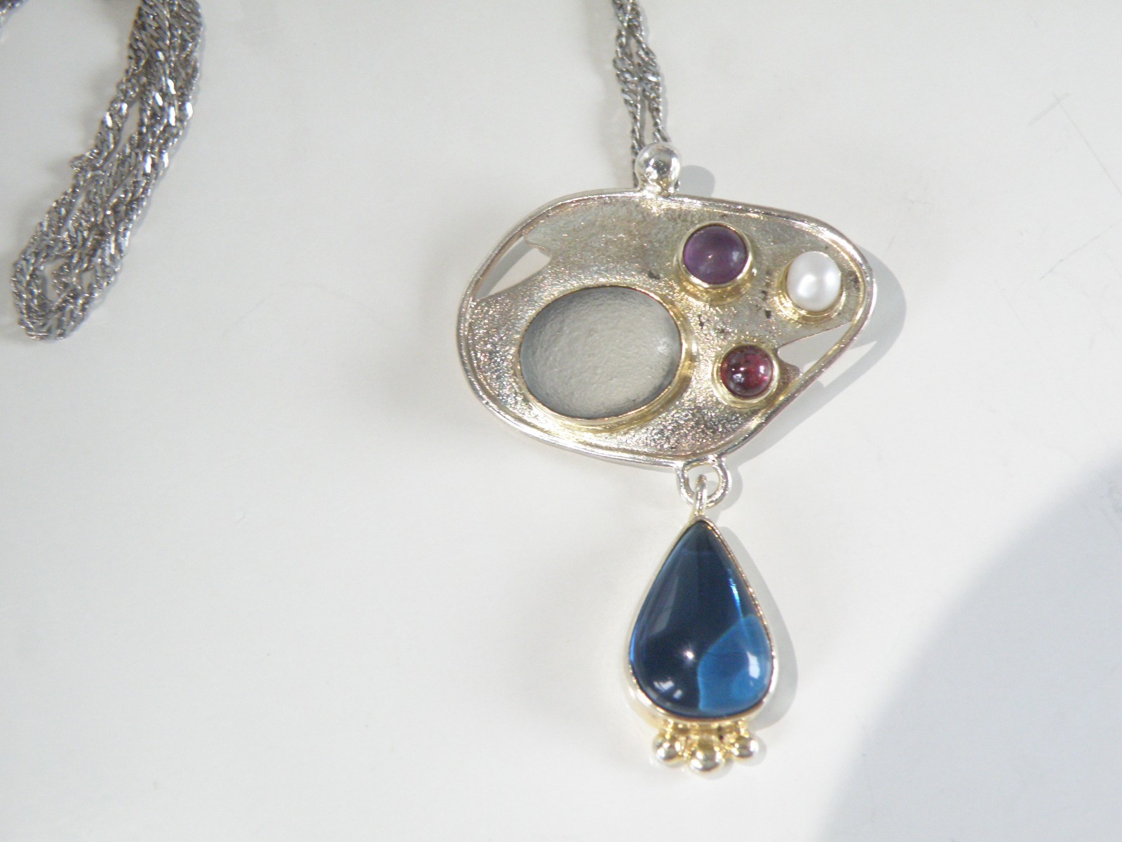 Artisan Sterling Silver 925 Beach Glass Gemstone Modernist Pendant Necklace 18.5